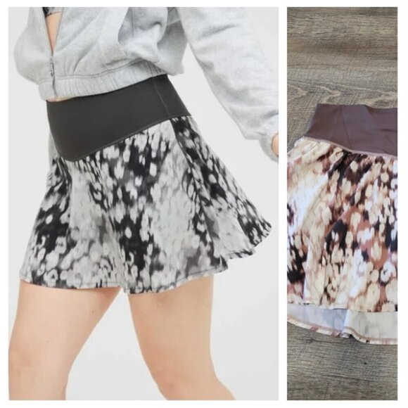 AERIE | Active Skort Patterned Skirt | Sz. L - Picture 1 of 7